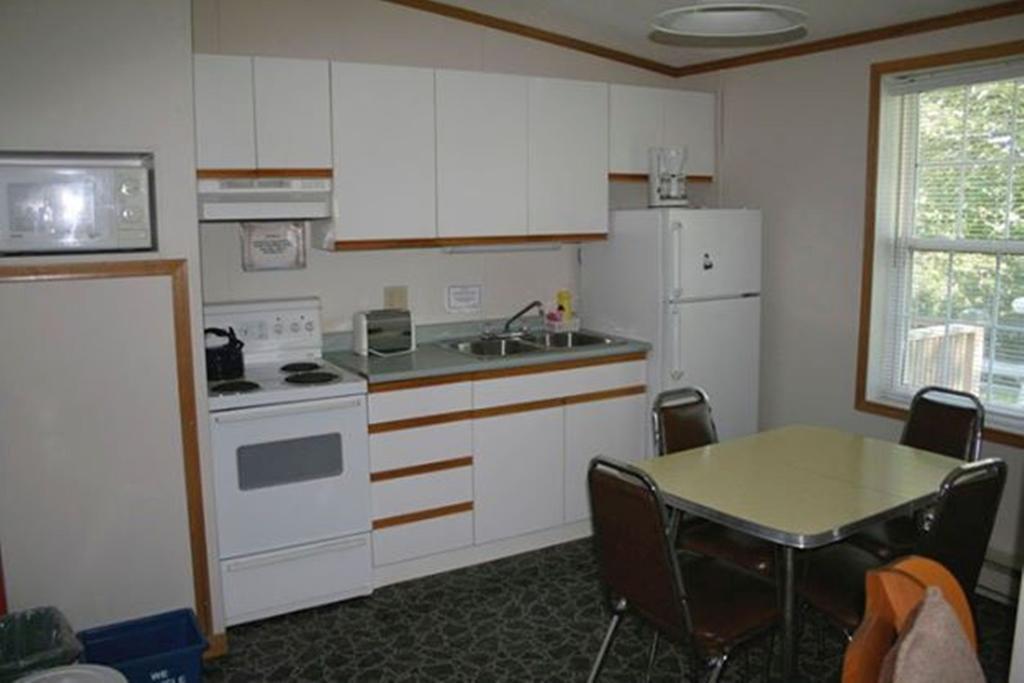 Lanes Riverhouse Inn & Cottages Montague ห้อง รูปภาพ